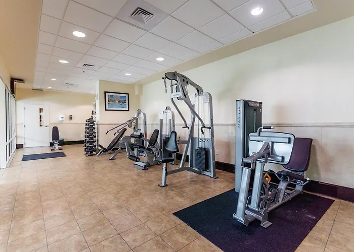 2 Bedroom High Rise Corner At Crystal Tower With 2 Balconies, 2 Outdoor Pools, Lazy River, Heated Indoor Pool, Direct Access Apartment